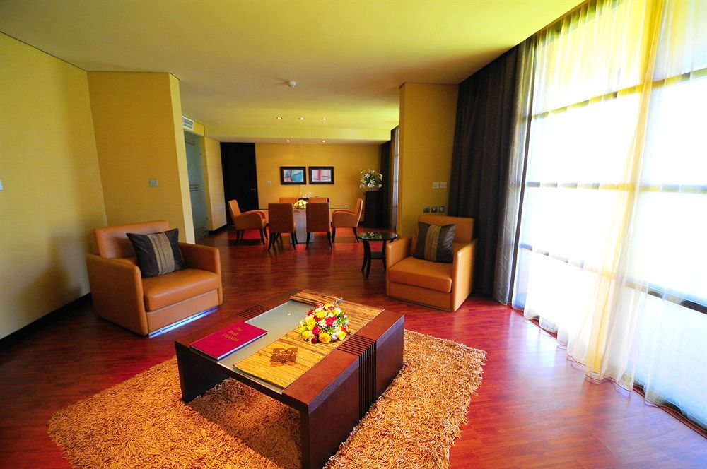 Speke Resort & Conference Centre Munyonyo Exterior photo